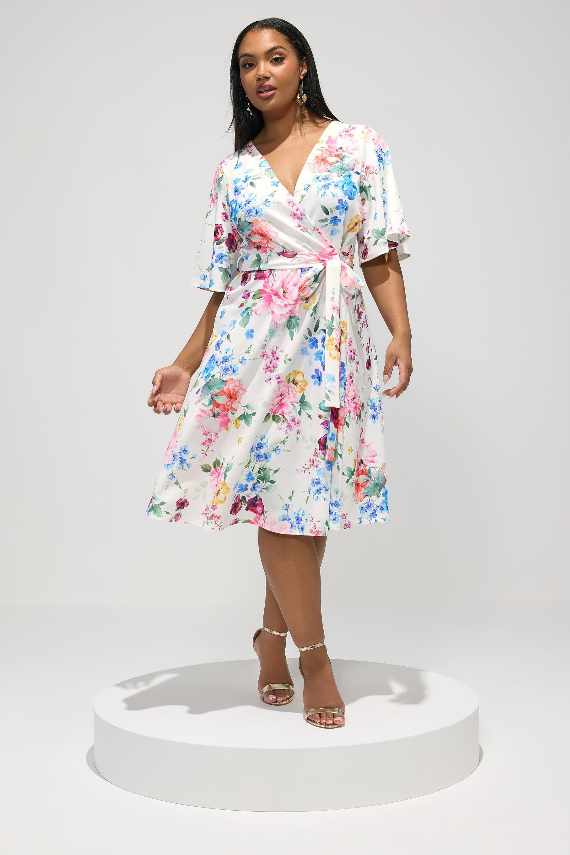 Yours Yours Women's Floral Wrap Skater Dress in White - 4