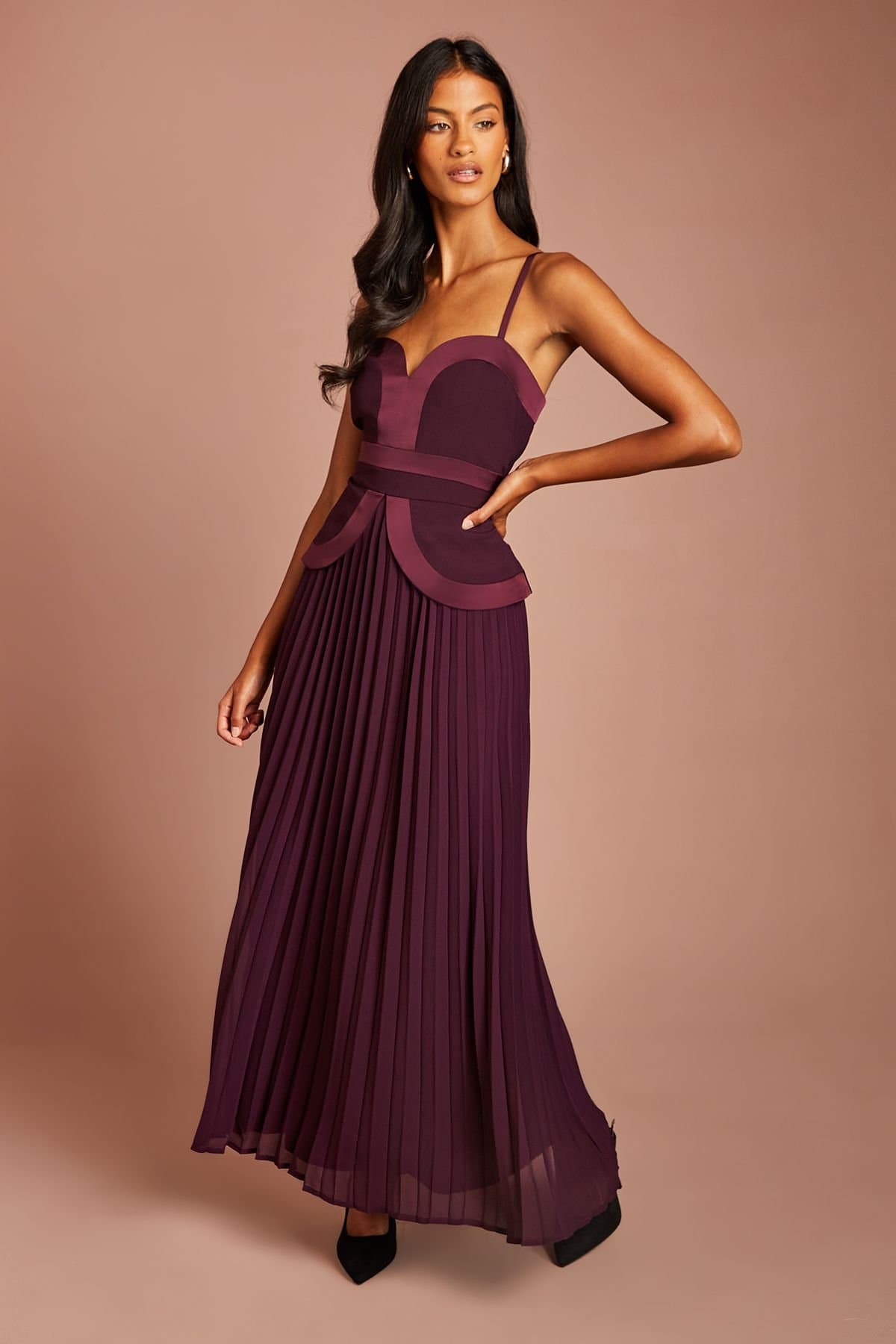 Coast Coast Women's Petite Strappy Crepe Maxi Dress in Fig
