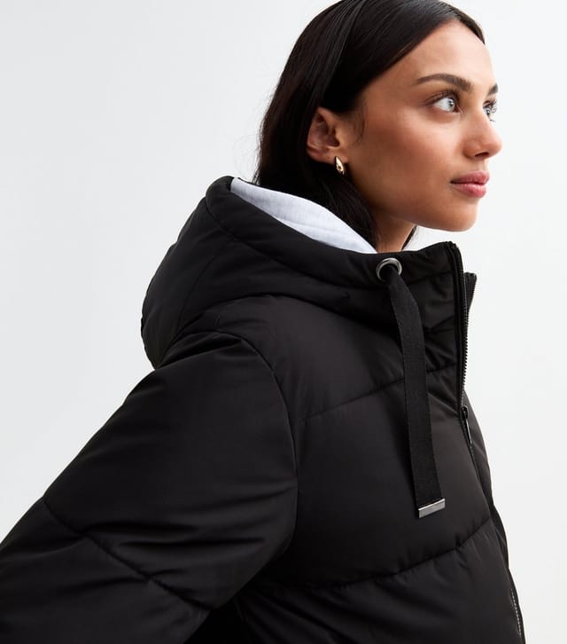 New Look Women's Black Hooded Mid Length Puffer Coat New Look - 2