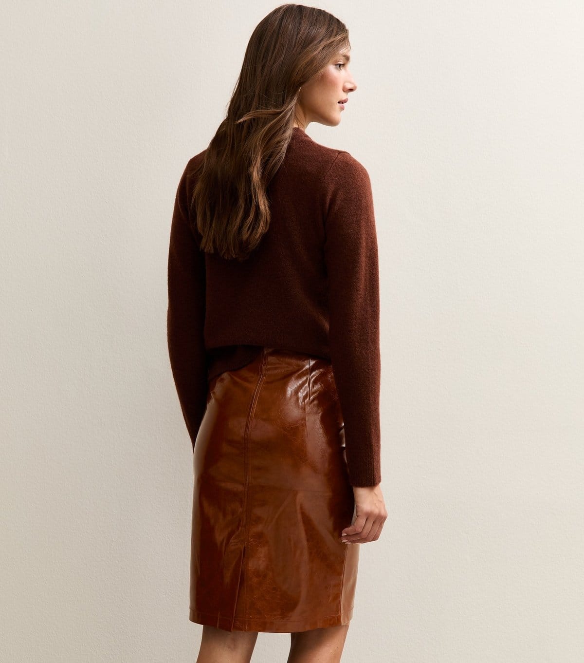 New Look Women's Tan Cracked Faux Leather Pencil Skirt New Look - 4