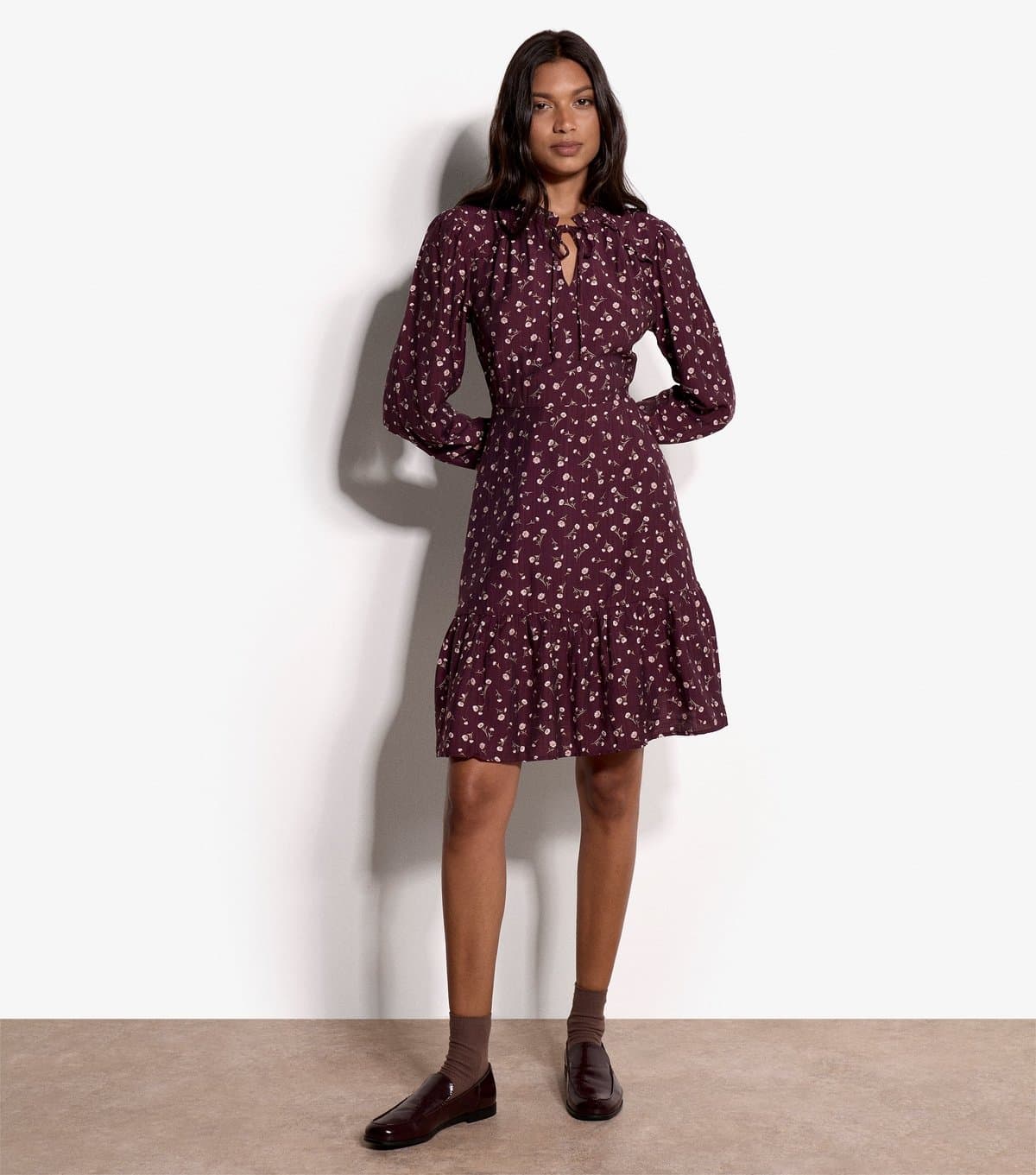 Apricot Women's Dark Burgundy Daisy Print Long Sleeve Dress Apricot New Look