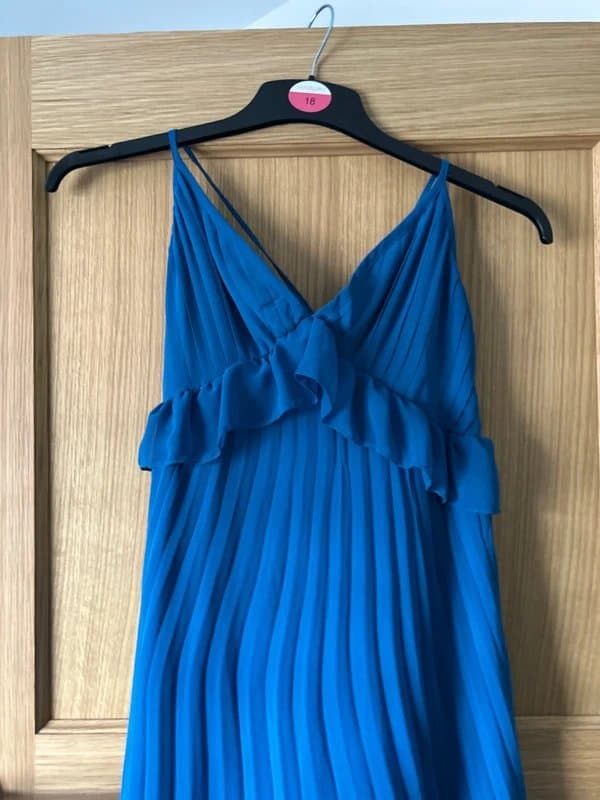ASOS ASOS Women’s Chiffon Pleated Blue Strappy Dress BNWOT