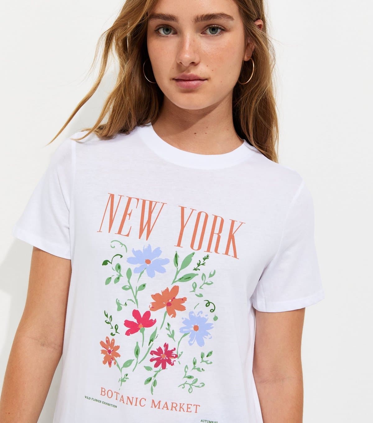 New Look Women's White Cotton New York Flower Print Relaxed T-Shirt New Look