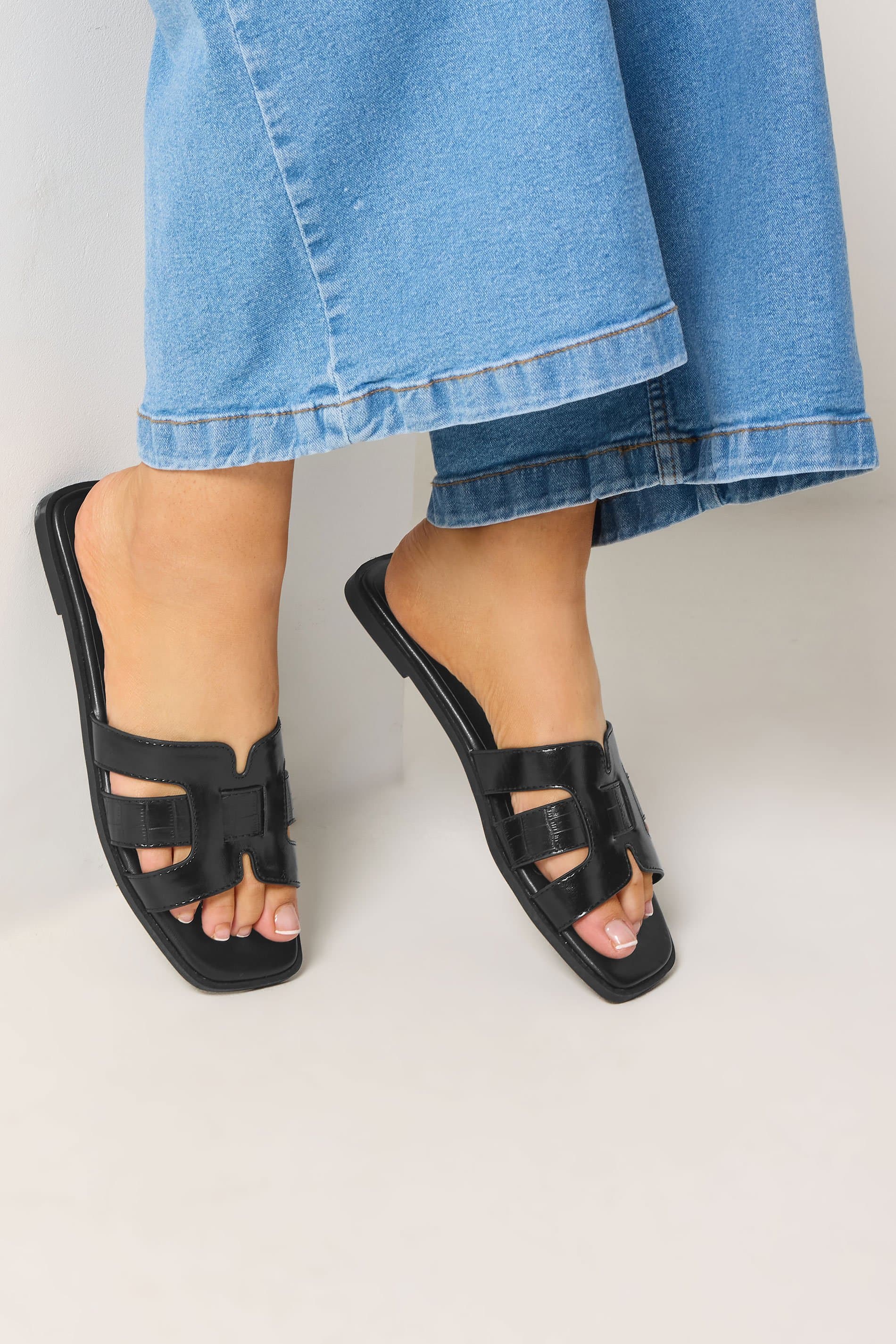 Yours Black Cut Out Mule Sandals In Wide E Fit & Extra Wide Eee