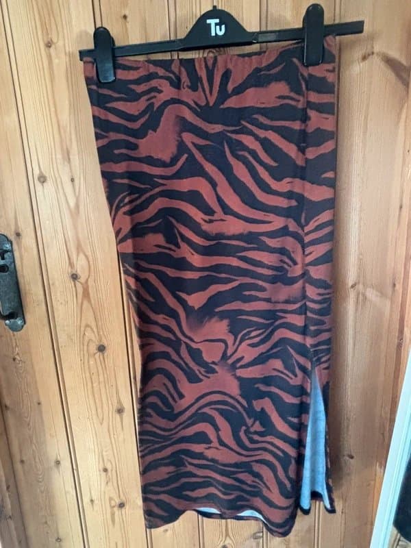 ASOS Leopard print skirt