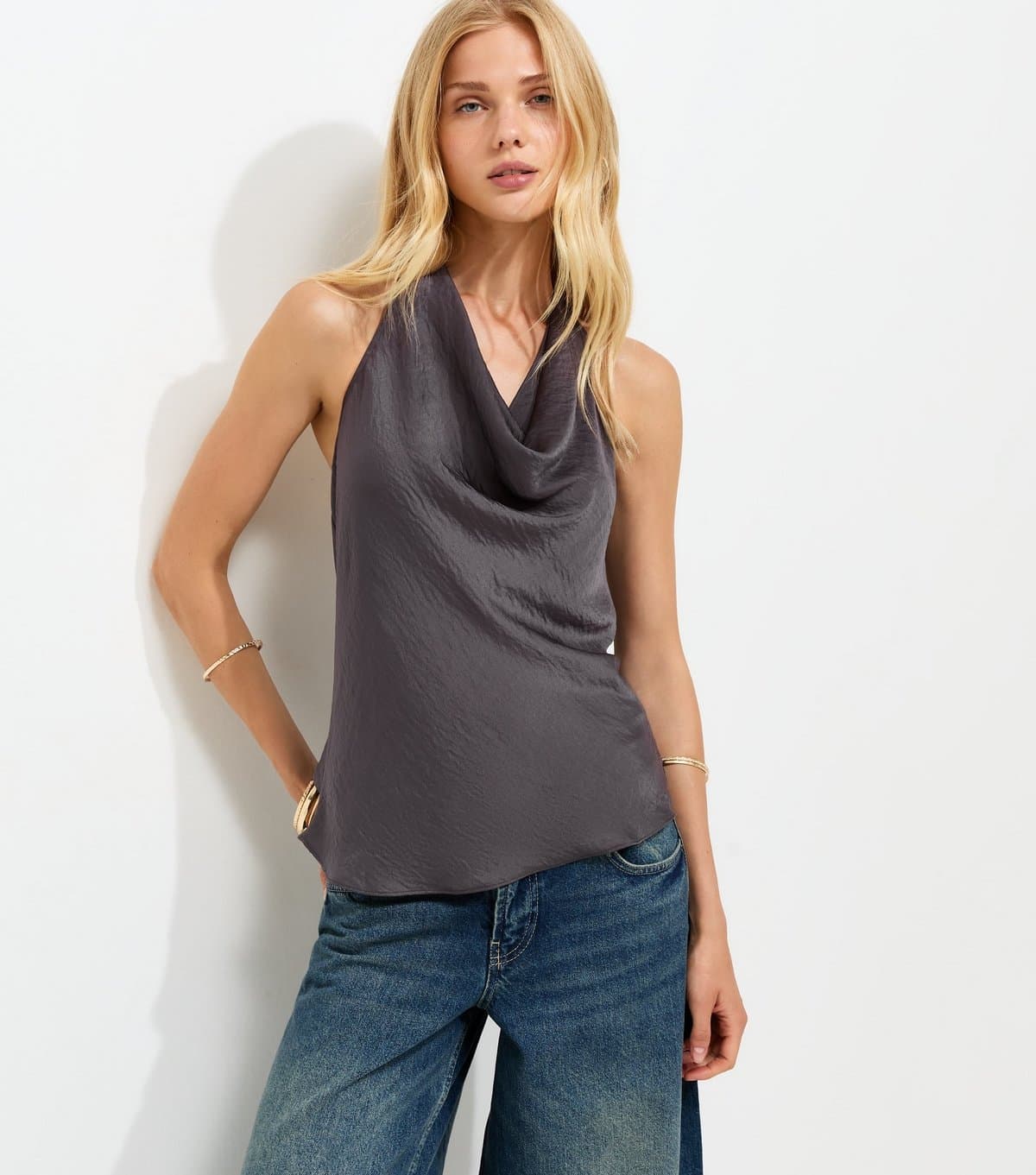 New Look Women's Grey Cowl Neck Satin Halter Top New Look