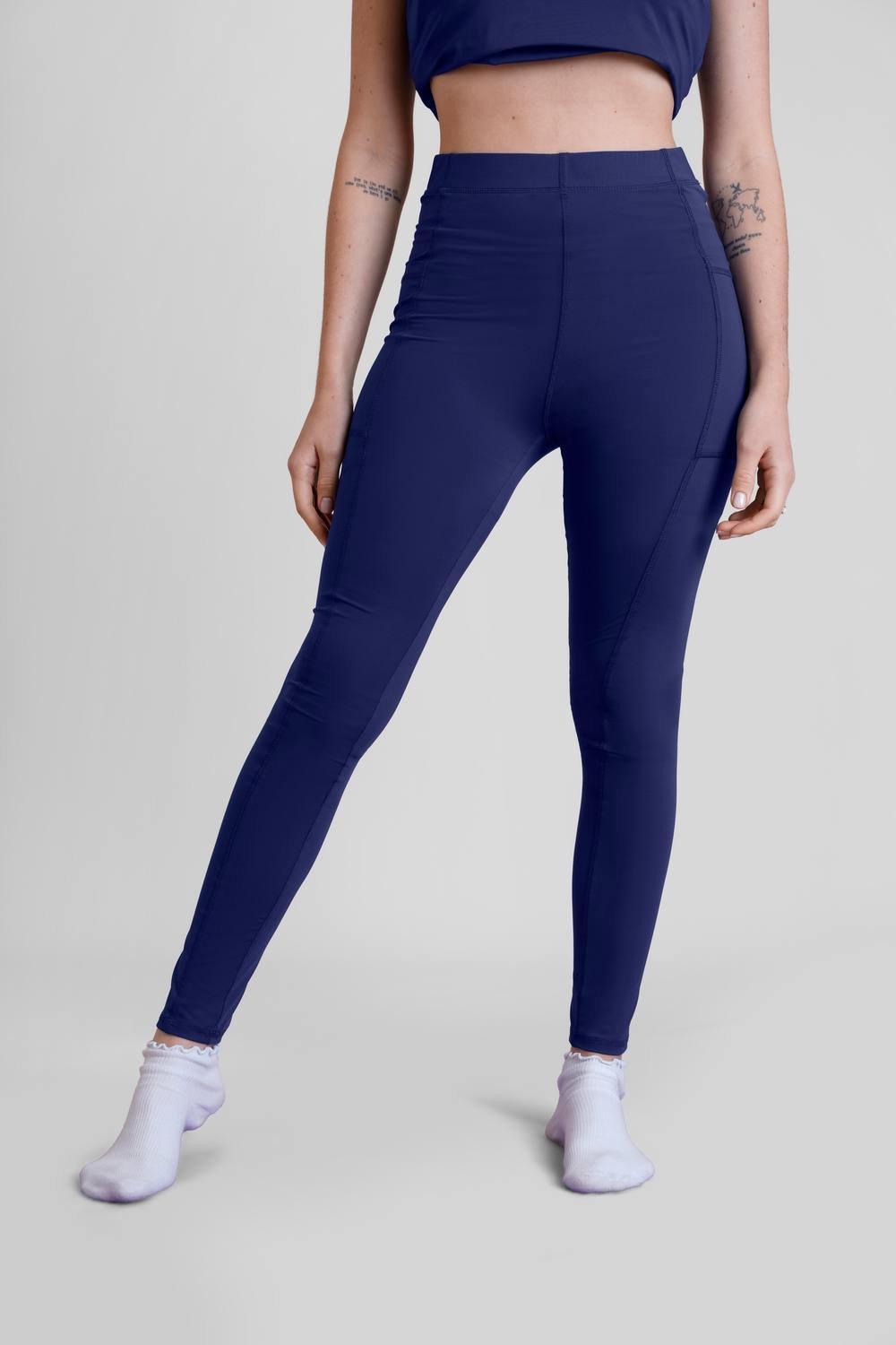 Enorsia Enorsia Women's High Waisted Pocket Active Leggings in Navy - 2