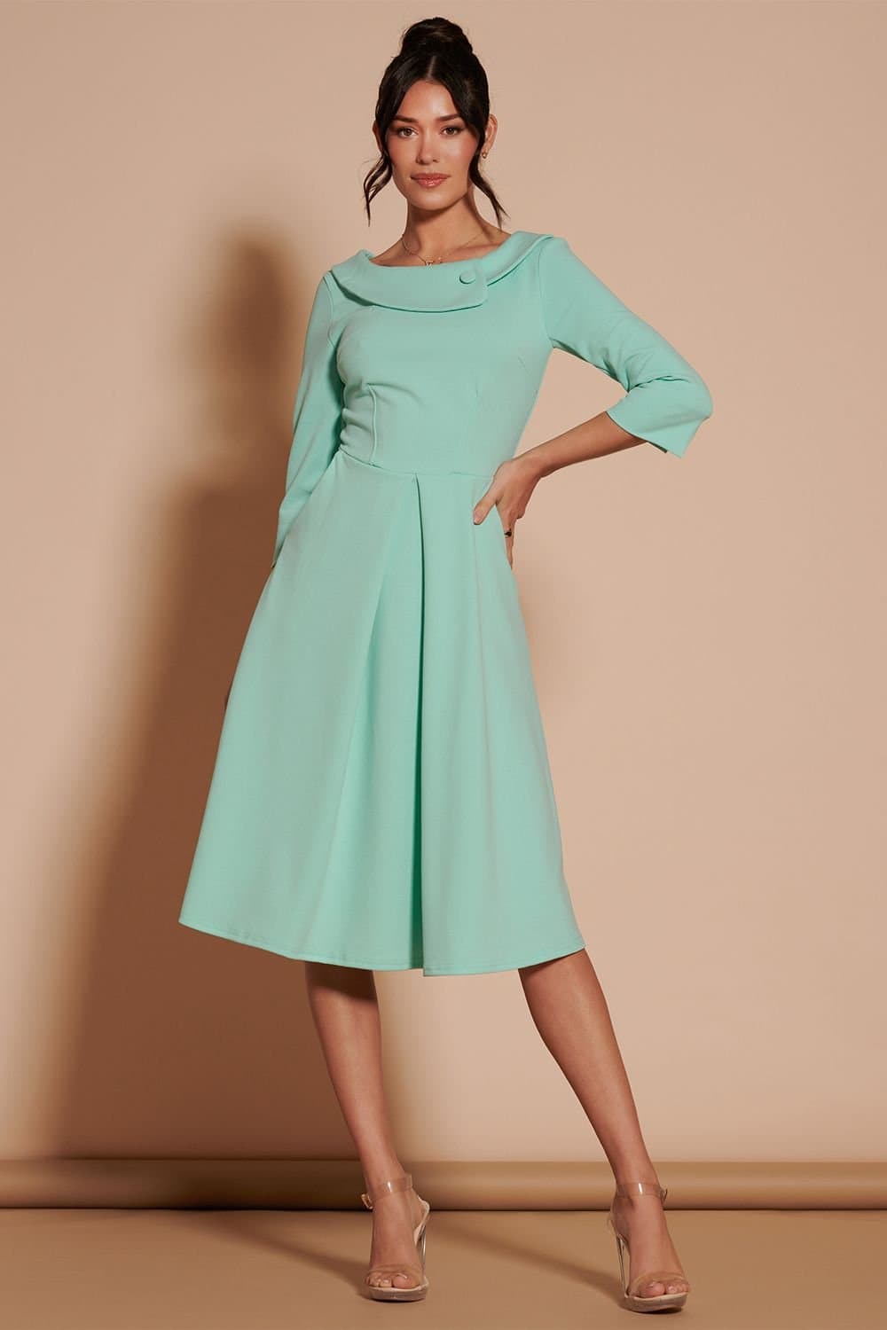 Jolie Moi Jolie Moi Women's 3/4 Sleeve Fold Neck Midi Dress in Light Green