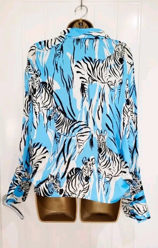 Zara ZARA size S Ladies unusual bold blue zebra satin tie cropped blouse top shirt festival VGC