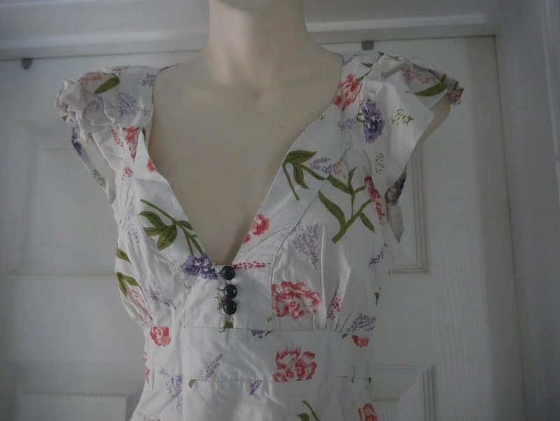 Carbon Carbon Dress Ladies Size 8 Cream Floral Flower Cotton Summer Holiday TeaDress