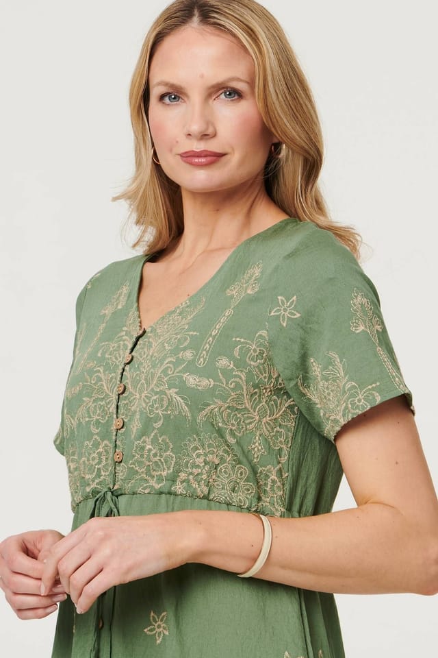 Izabel London Izabel London Women's Floral Embroidered Knee Length Dress in Green - 2