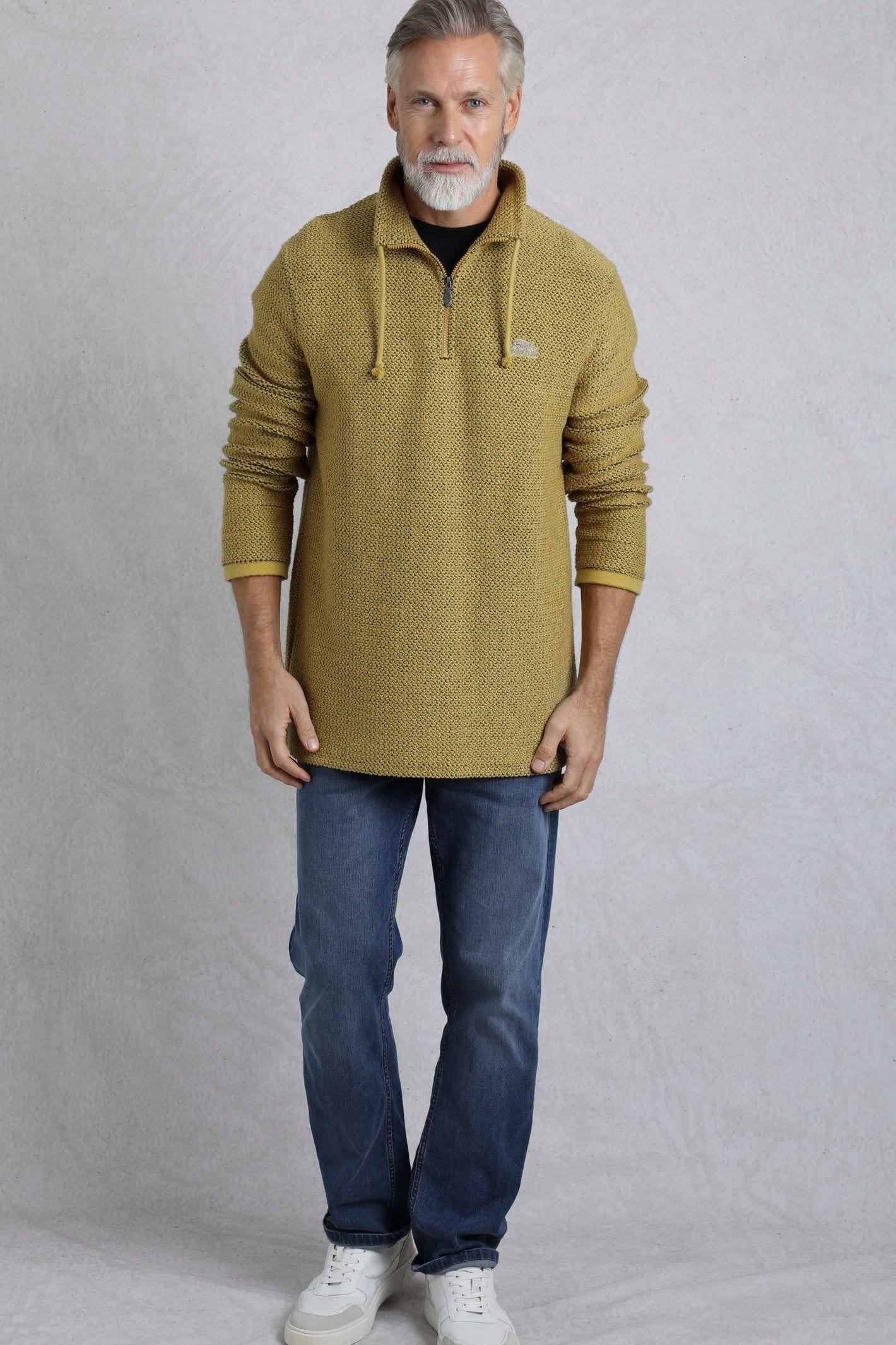 Weird Fish Weird Fish Men's Cruiser 1/4 Zip Macaroni Sweatshirt in Light Green - 4