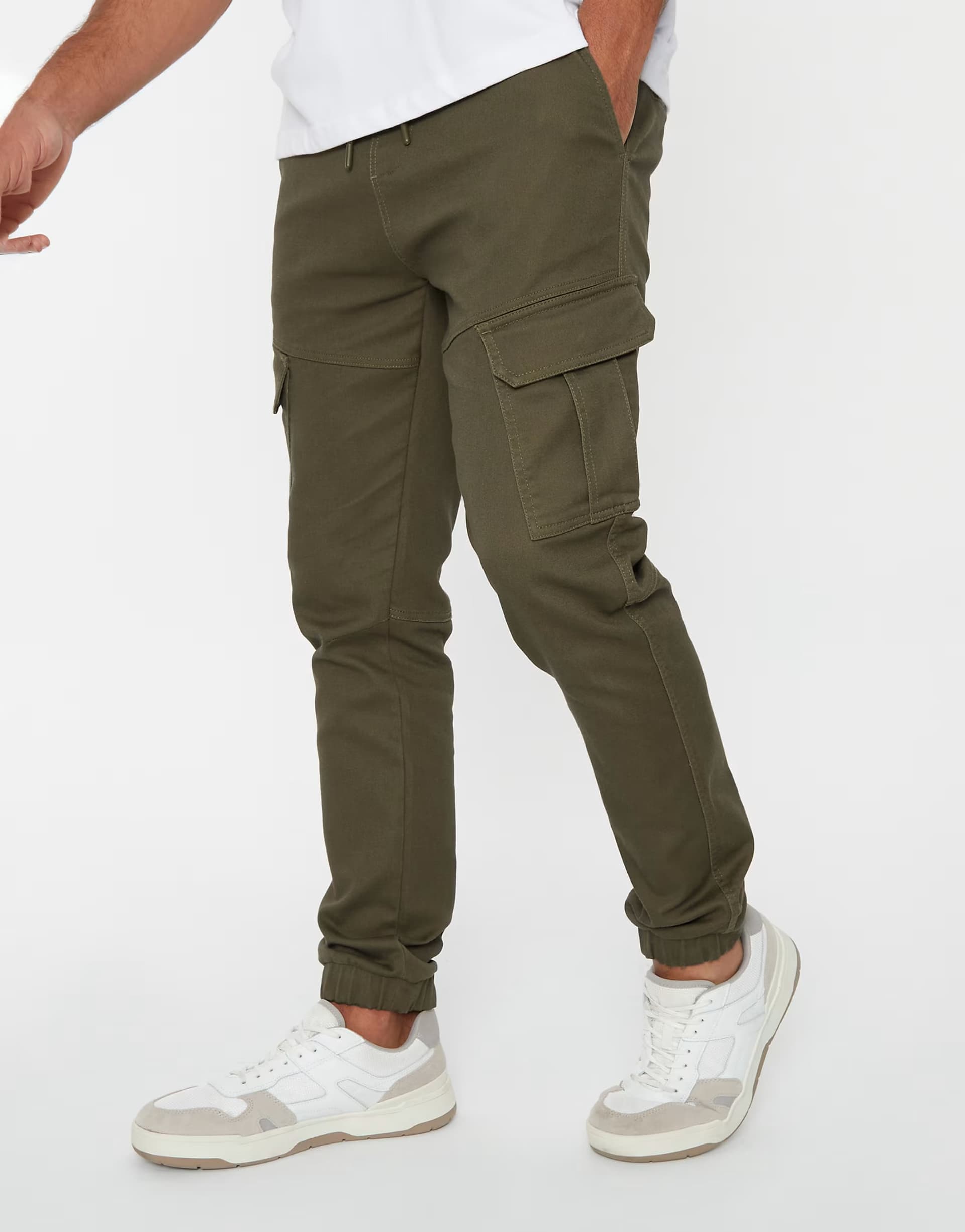 ASOS Threadbare Cotton blend cuffed cargo pocket trousers in khaki