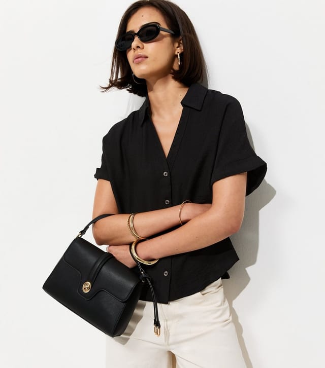 New Look Women's Black Collared V Neck Short Shirt New Look - 2