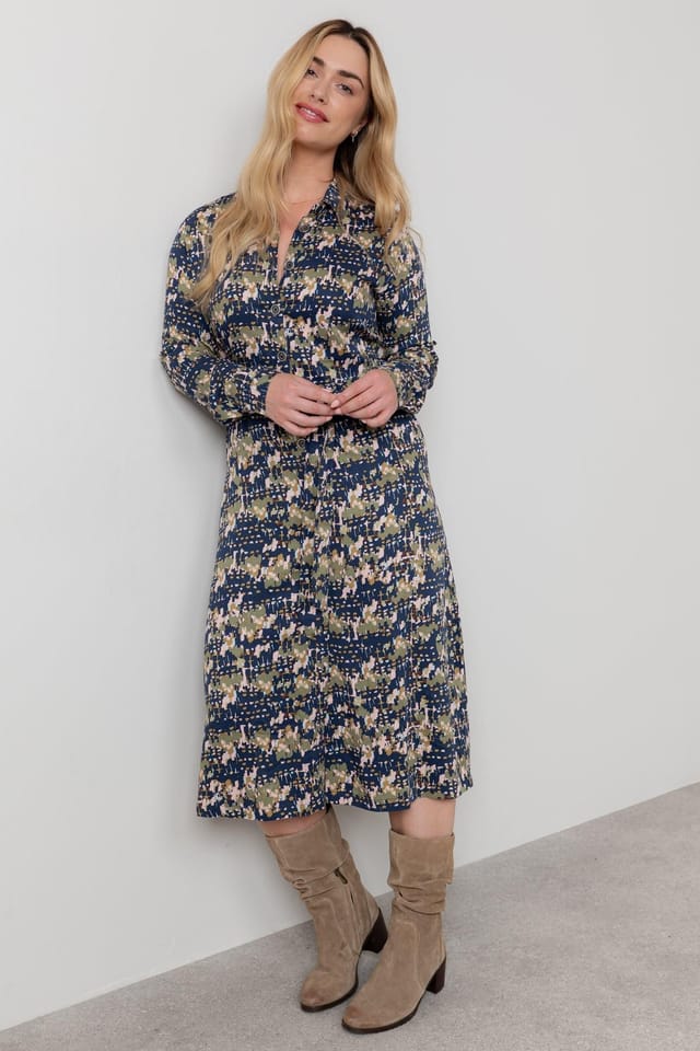 Lily & Me Lily & Me Women's Anya Collar & button through Midi Shirt Dress in Navy - 3
