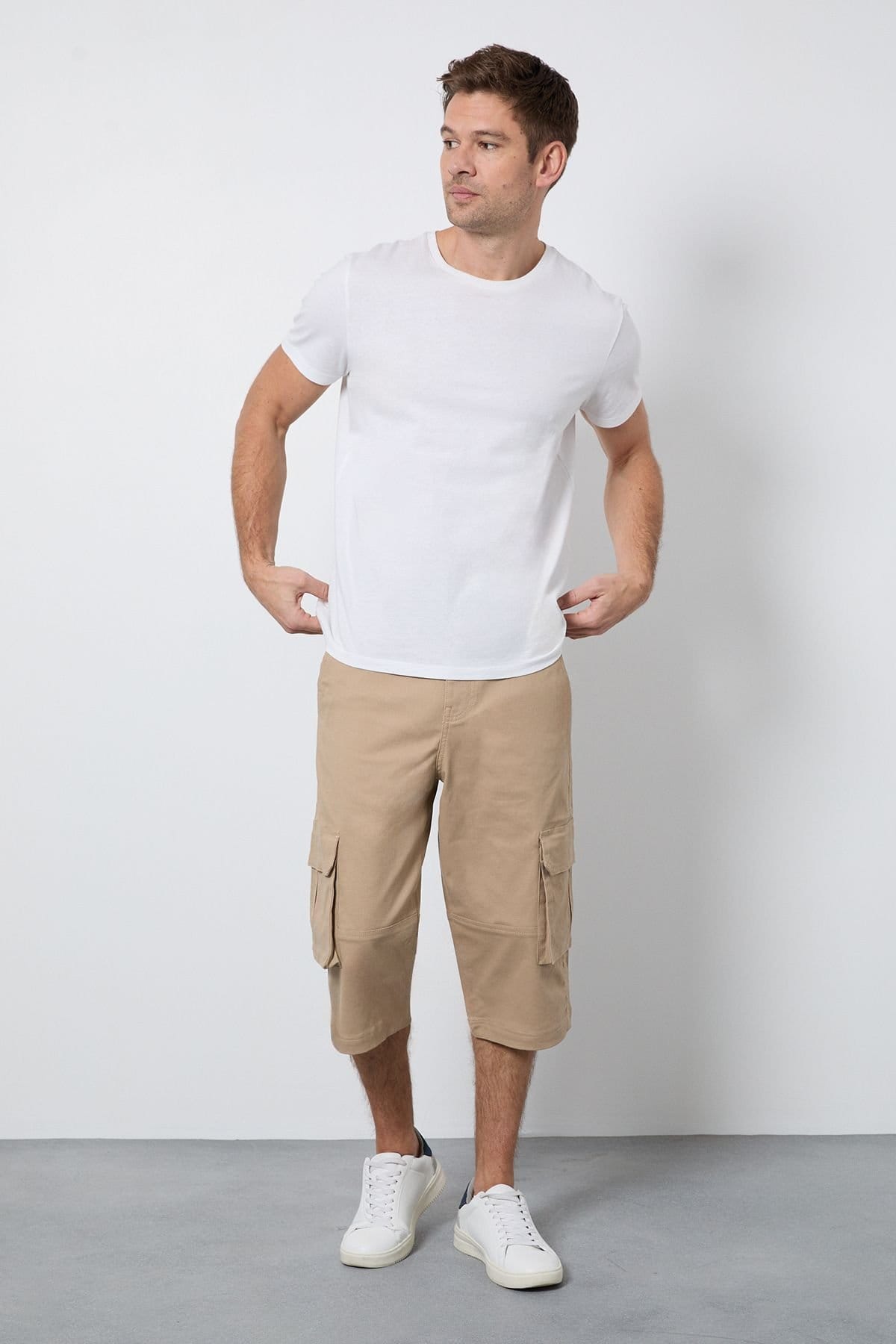 Maine Maine Men's Stone 3/4 Cotton Cargo Shorts - 4