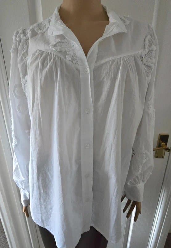 New Collection New Collection white embroidered cotton shirt one size