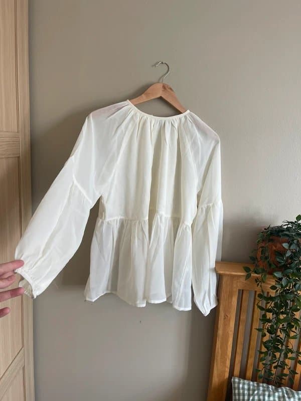 ASOS Design ASOS Design long sleeve cream floaty smock top