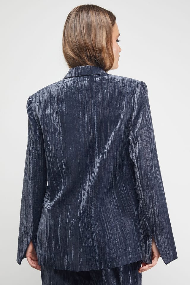 Warehouse Warehouse Women's Oversized Crushed Velvet Blazer Co-ord in Dark Grey - 3