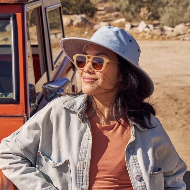 Sunday Afternoons Sunday Afternoons Men's 'Passport' Lightweight Ventialted Packable UPF 50+ Sun Hat in Blue - 2
