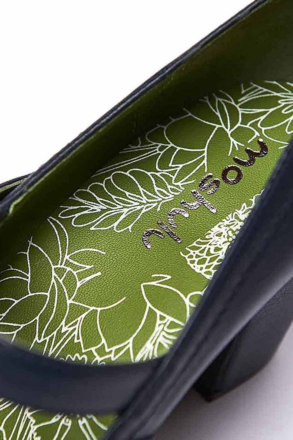 Moshulu Moshulu Women's 'Biambi' Leather Bar Shoes in Indigo - 4
