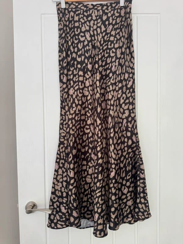 Never Fully Dressed Never Fully Dresses leopard satin maxi skirt size m
