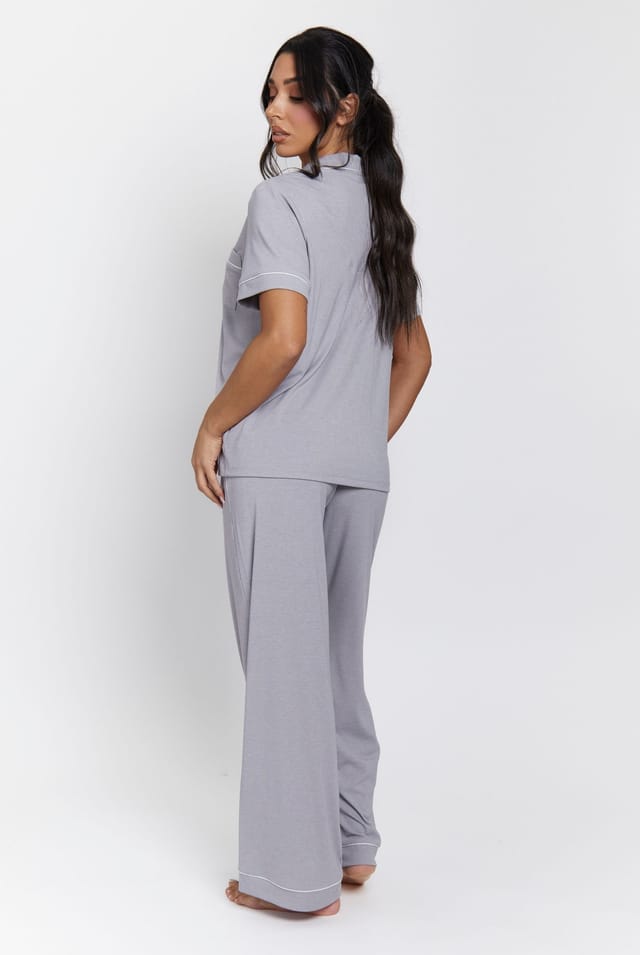 Loungeable Loungeable Women's Rib Short Sleeve Traditional Shirt & Long Pant in Silver - 3