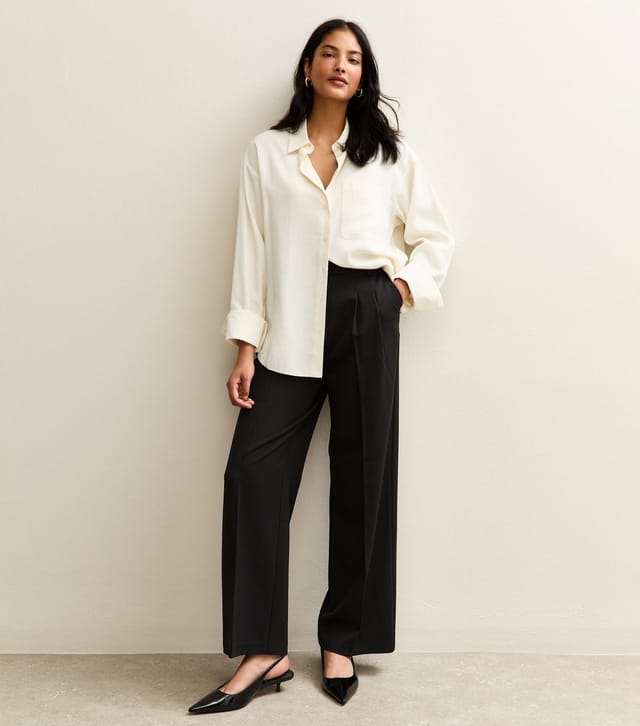 New Look Women's Black Pleated Front Wide Leg Trousers New Look - 3