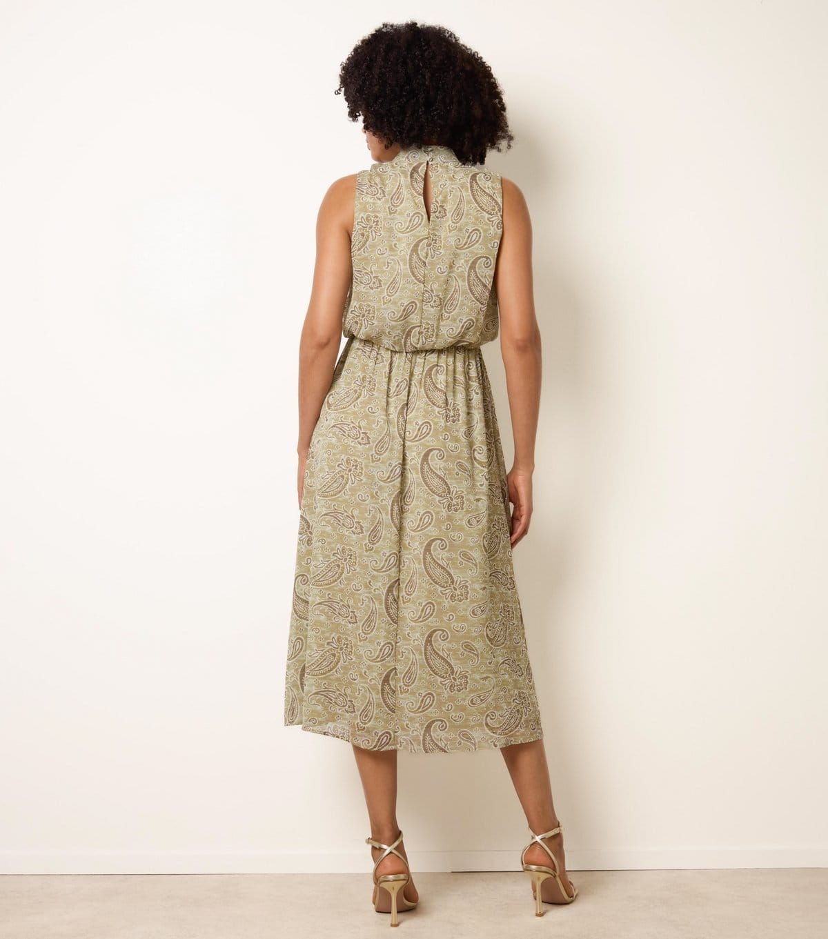 Blue Vanilla Women's Khaki Paisley Print High Neck Midi Dress Blue Vanilla New Look - 4