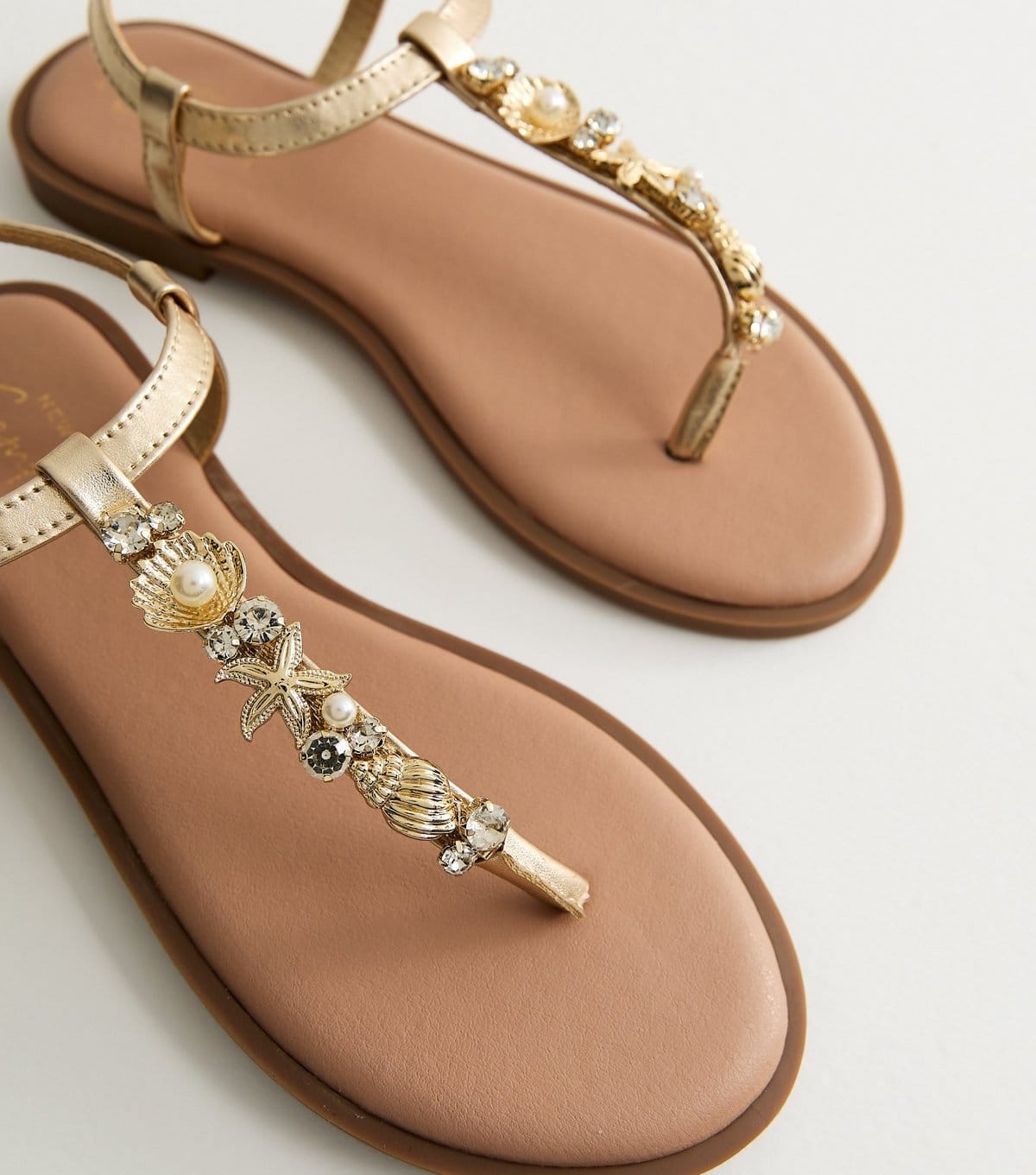 New Look Women's Gold Shell and Starfish Charm Sandals Vegan New Look - 4