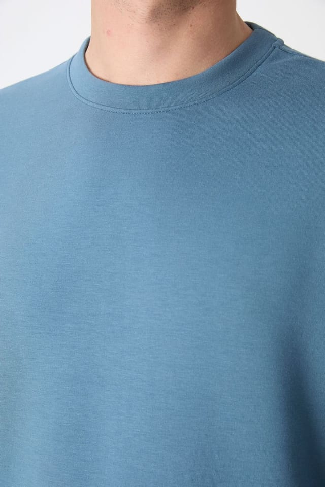 Tommy Life Tommy Life Men's Plain Crew Neck Sweatshirt in Blue - 3