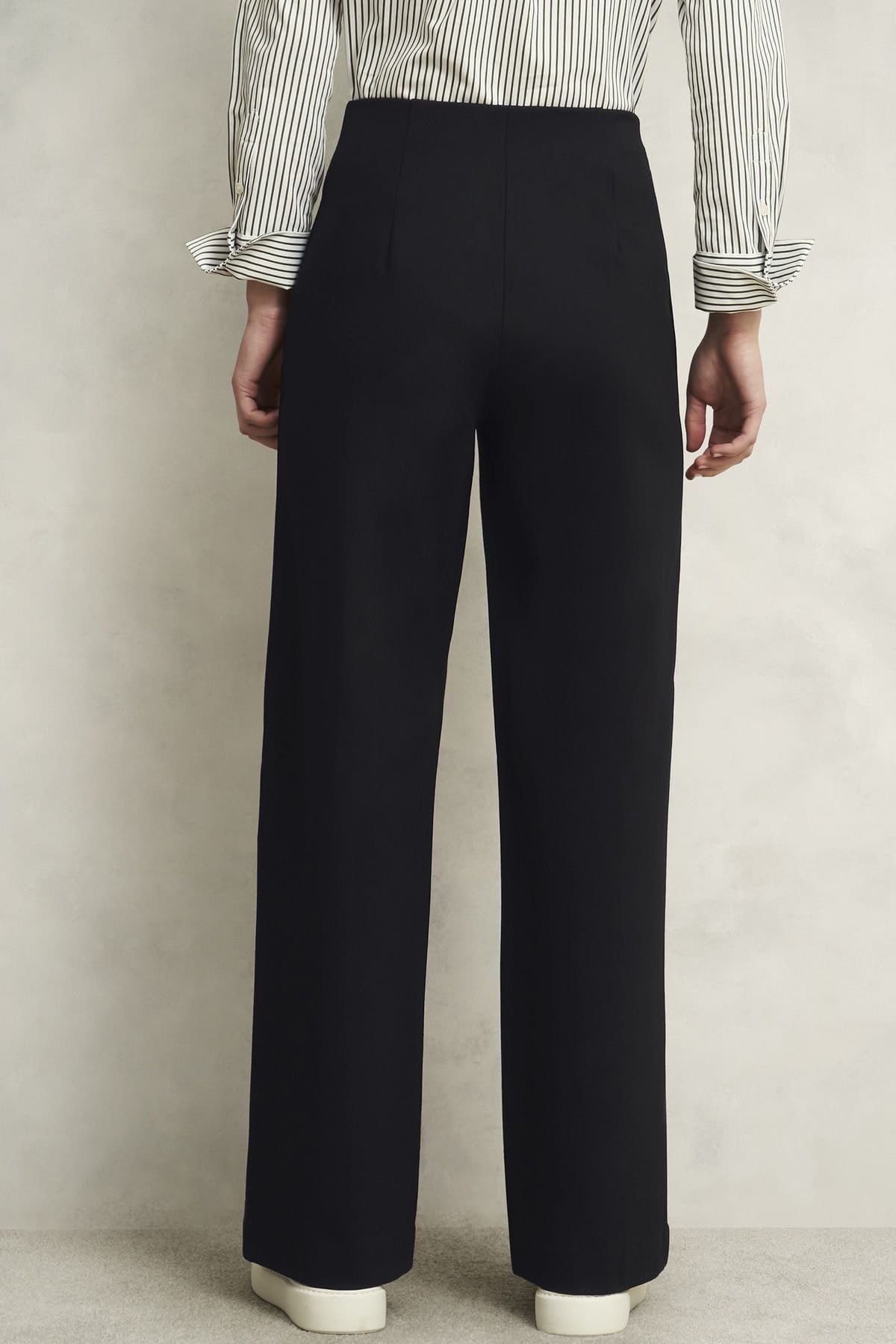 Hobbs London Hobbs London Women's Prim Trouser in Black - 4