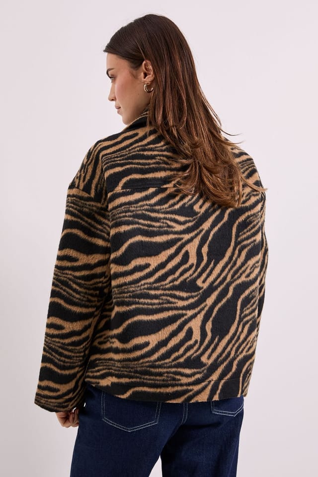 Dorothy Perkins Dorothy Perkins Women's Zebra Printed Boxy Short Coat in Brown - 3