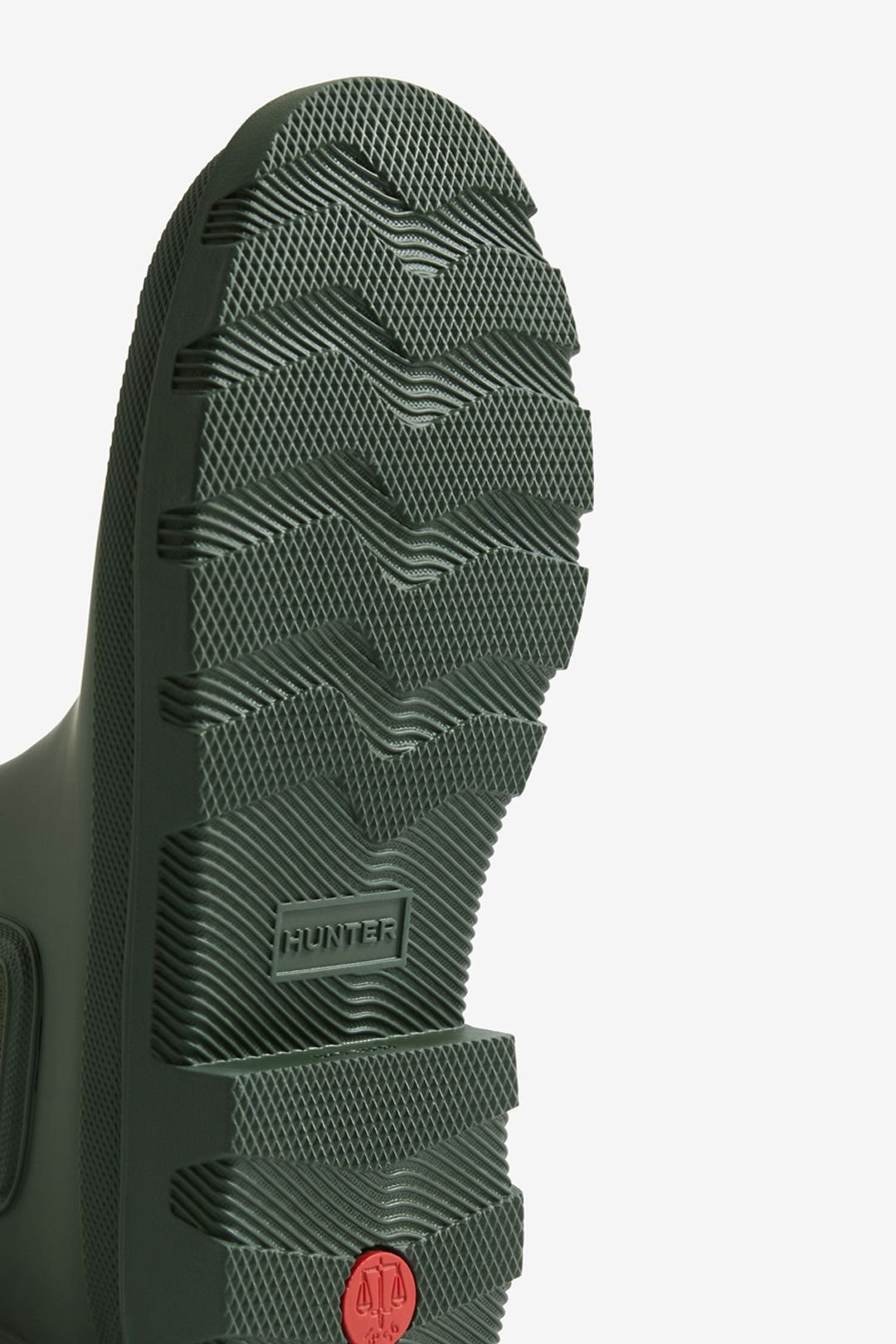 Hunter Hunter Women's Unisex Downpour Chelsea Olive in Dark Olive - 4