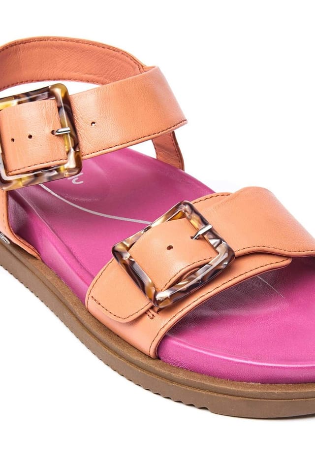 Moshulu Moshulu Women's 'Newark 2' Colourful leather buckle sandals in Pale Orange - 3