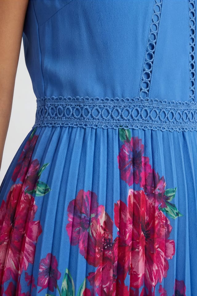 Wallis Wallis Women's Petite Floral Lace Insert Pleated Midi Dress in Blue - 3