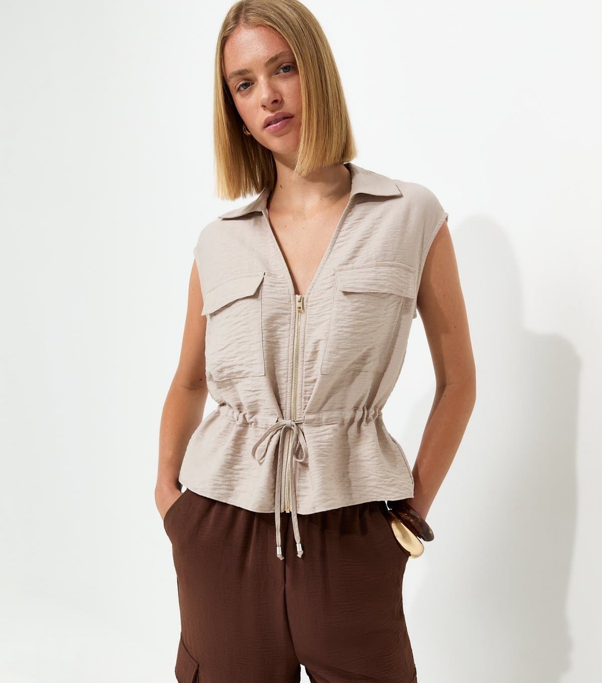 New Look Women's Stone Zip Front Drawstring Sleeveless Shirt New Look