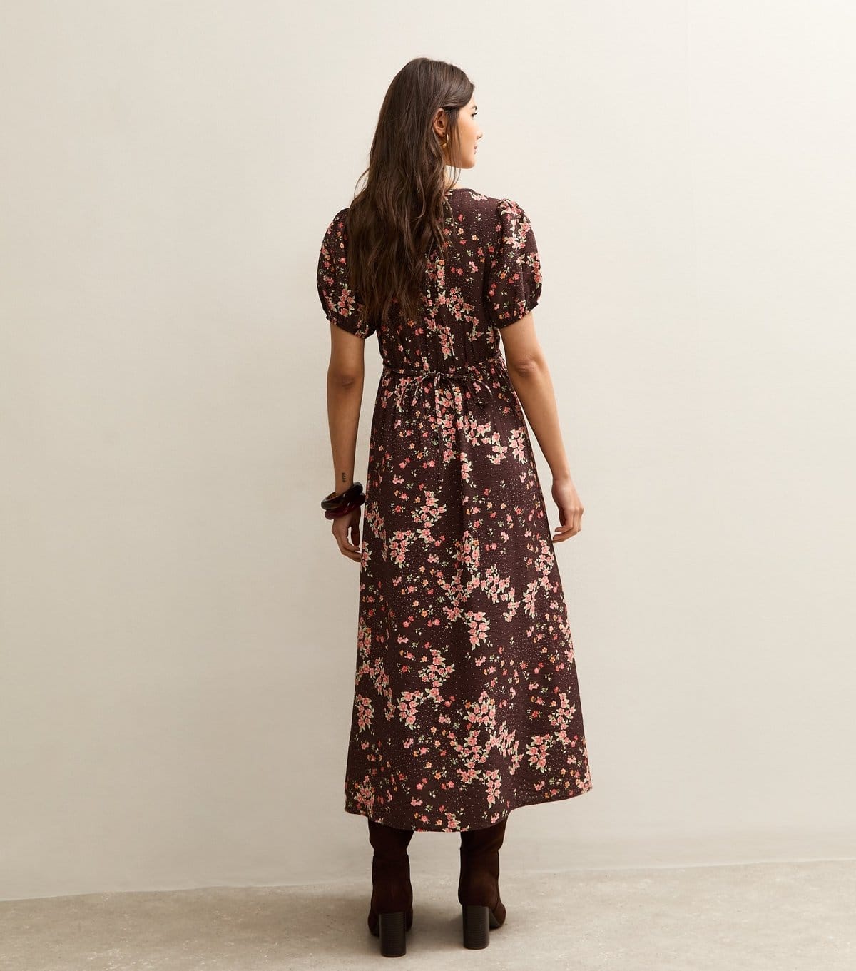 New Look Women's Brown Floral Print Short Sleeve Tea Midi Dress New Look - 4