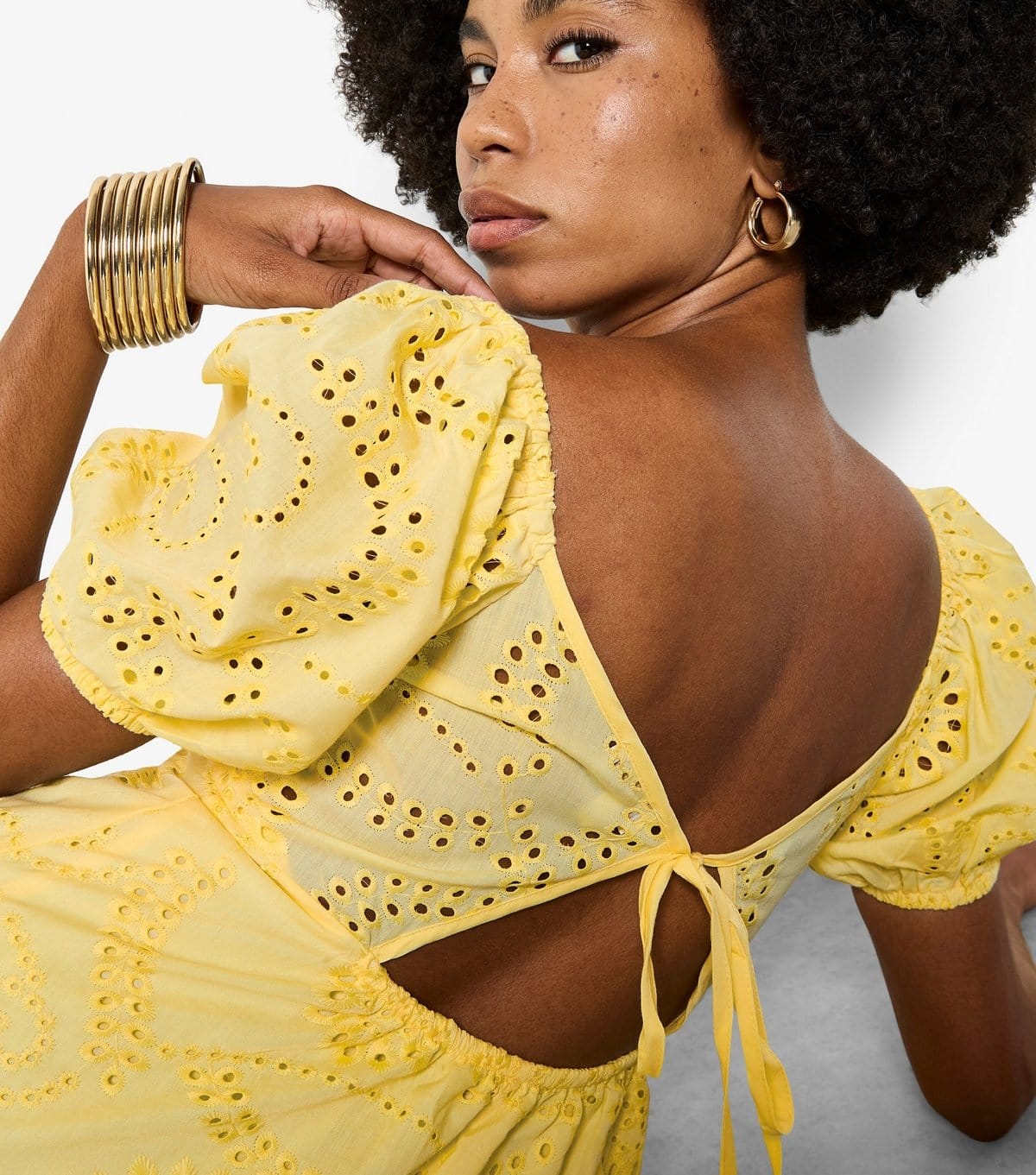 Apricot Women's Bright Yellow Broderie Anglaise Tie Back Mini Dress Apricot New Look - 4