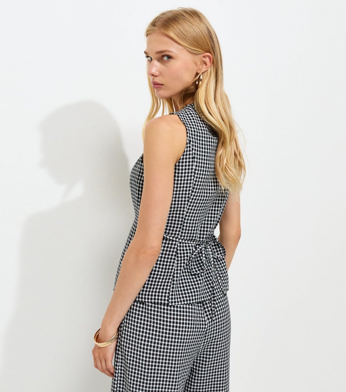 New Look Women's Black Gingham Print Button Front Waistcoat New Look - 4