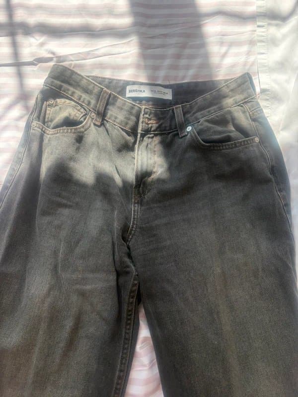 Bershka berskha mid rise dark gray jeans