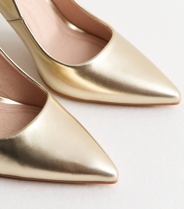 New Look Women's Truffle Gold Faux Leather Court Shoes Vegan New Look - 3