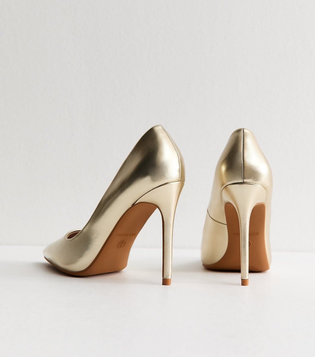 New Look Women's Truffle Gold Faux Leather Court Shoes Vegan New Look - 4