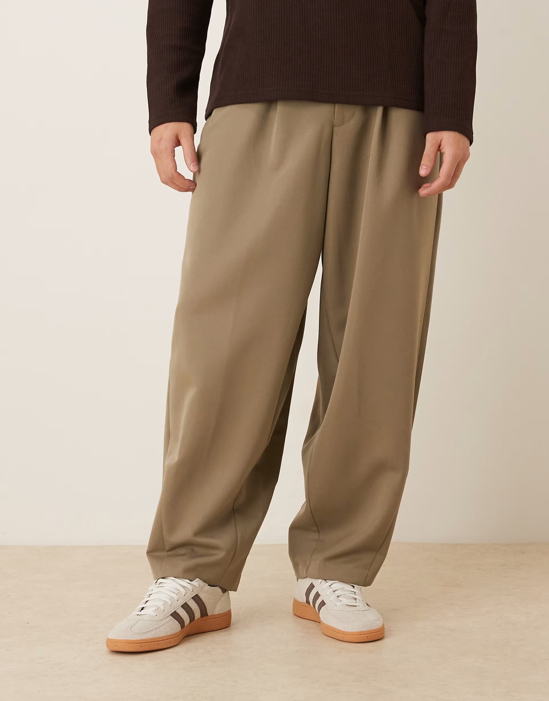 ASOS ASOS DESIGN smart pleated wide barrel leg trousers in khaki