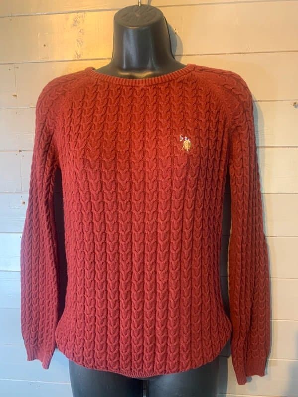 U.S. Polo Assn. Vintage US Polo Assn cable knit jumper with elbow patches