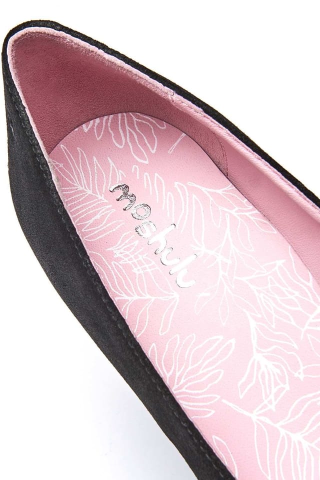 Moshulu Moshulu Women's 'Keel Suede' Court Shoes in Black - 3