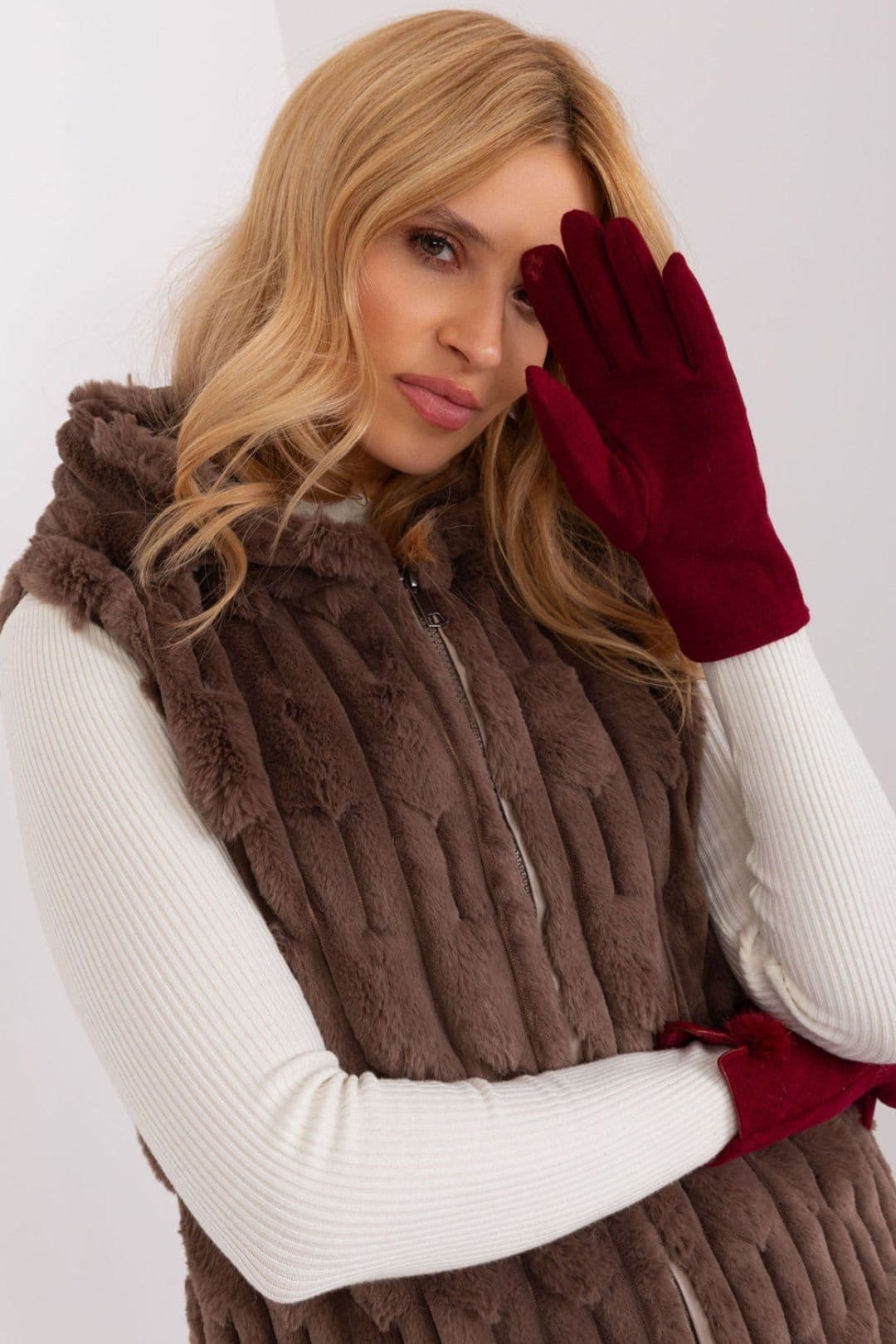 Love Lace Love Lace Women's Geometric Pattern Pompom Wrist Embroidered Touchscreen Gloves in Red - 4
