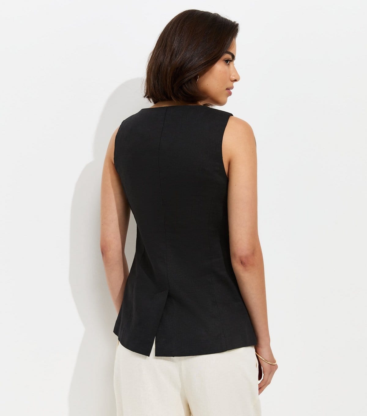 New Look Women's Black Linen Rich Thick Strap Waistcoat New Look - 4