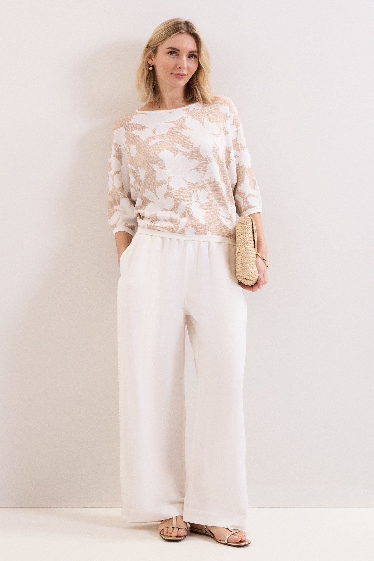 Phase Eight Phase Eight Women's Batwing Knitted Jumper in Light Beige - 3