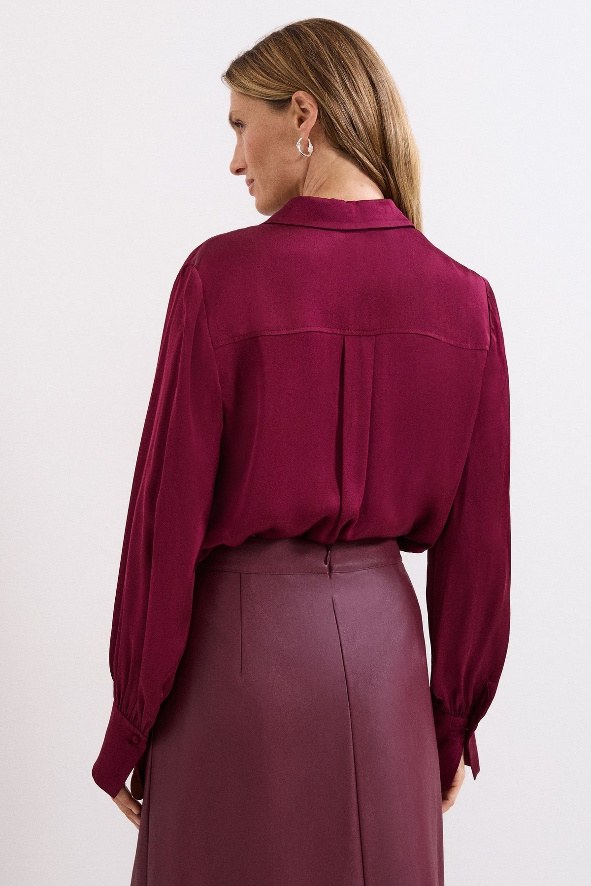 Phase Eight Phase Eight Women's Novie Satin Shirt in Raspberry - 3